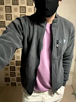 Snapshot of Atngt_69 chatting on 18, 12, 2025 Atngt 69 online show from 18, 12, 2025