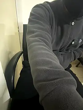 Snapshot of Atngt_69 chatting on 19, 12, 2025 Atngt 69 online show from 19, 12, 2025