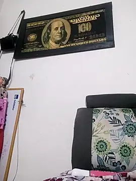 Valenn fernandez online show from 6, 5, 2026