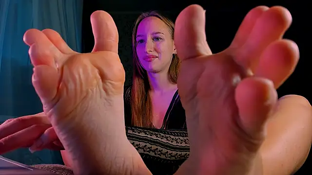 DarcySiren online show from 21, 10, 2025