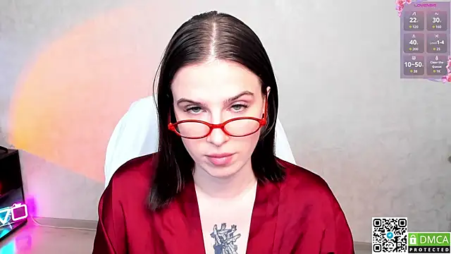 Arya deepthroat queen online show from 3, 10, 2025