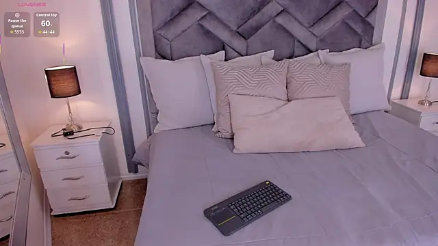 lucianacohelo online show from 14, 10, 2025