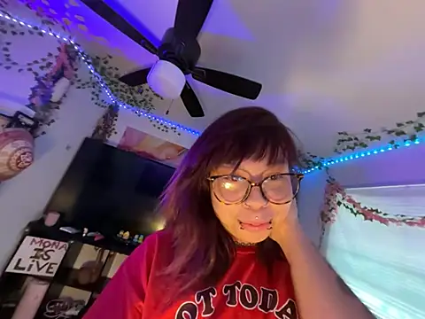moan4mona online show from 28, 5, 2026