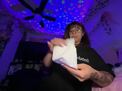 moan4mona online show from 17, 6, 2026