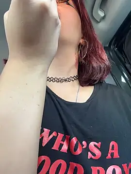 moan4mona online show from 28, 7, 2026