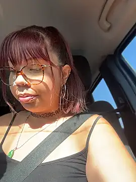moan4mona online show from 5, 8, 2026