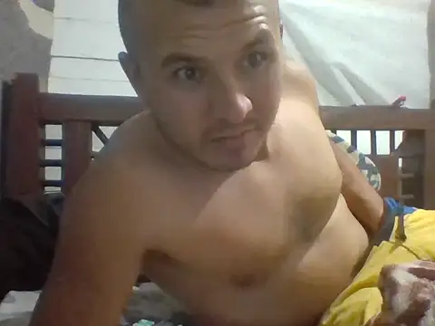 Snapshot of santiii___12 chatting on 18, 3, 2026 santiii 12 online show from 18, 3, 2026