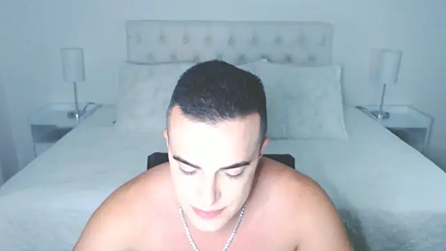 Snapshot of mr_hunterx chatting on 27, 9, 2025 mr hunterx online show from 27, 9, 2025