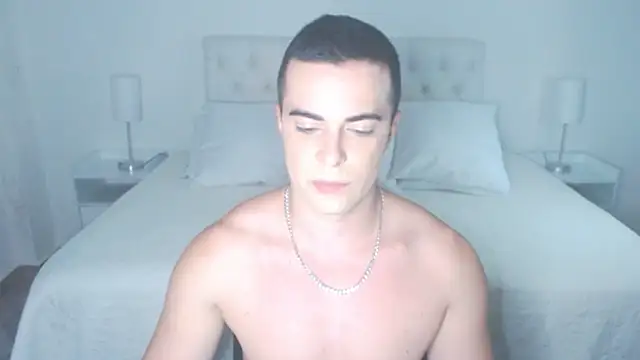 Snapshot of mr_hunterx chatting on 27, 10, 2025 mr hunterx online show from 27, 10, 2025