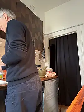 SexyLeon8 online show from 15, 1, 2026