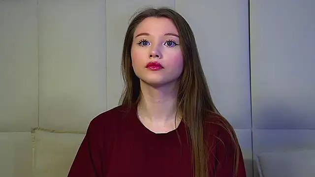KeiraAsti online show from 28, 4, 2026