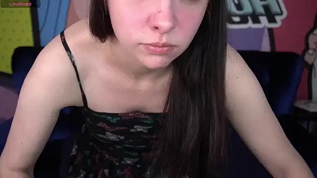 LiviaShy online show from 2, 5, 2026
