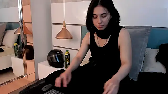 Ashkoreh online show from 2, 7, 2026
