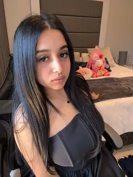 LilMisIndianx online show from 8, 11, 2025