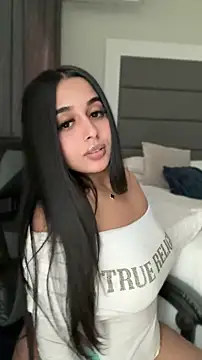 LilMisIndianx online show from 7, 5, 2026