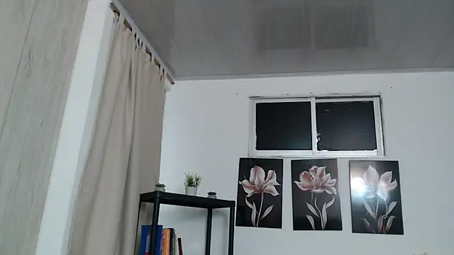 pinky f00x online show from 9, 2, 2026