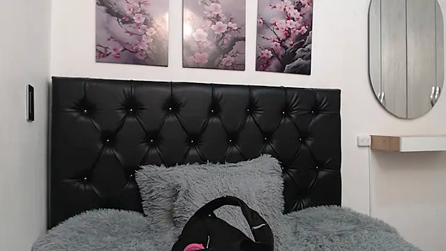 pinky f00x online show from 23, 5, 2026