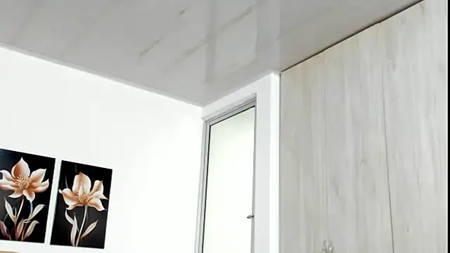 pinky f00x online show from 27, 5, 2026
