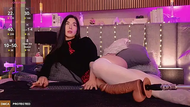 Angelina Dior online show from 24, 3, 2026