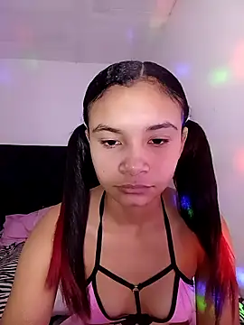 liz7skinny online show from 28, 4, 2026