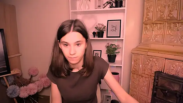 Snapshot of RosaRay_ chatting on 4, 6, 2026 RosaRay online show from 4, 6, 2026