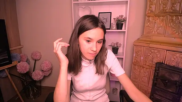 Snapshot of RosaRay_ chatting on 7, 7, 2026 RosaRay online show from 7, 7, 2026