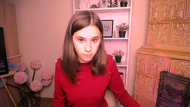Snapshot of RosaRay_ chatting on 9, 7, 2026 RosaRay online show from 9, 7, 2026