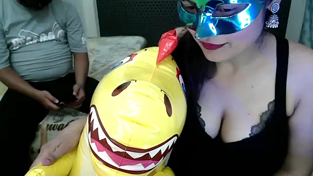 sexyrihana223 online show from 21, 4, 2026