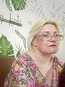 Snapshot of Catty_Lady chatting on 27, 6, 2026 Catty Lady online show from 27, 6, 2026