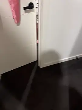 Reacher110565 online show from 18, 10, 2025