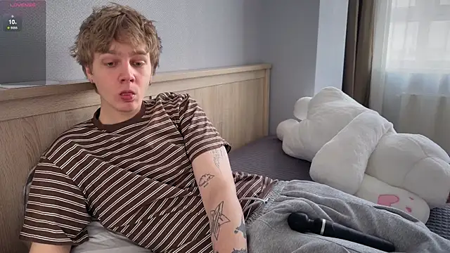 Snapshot of olivertasty chatting on 26, 5, 2026 olivertasty online show from 26, 5, 2026