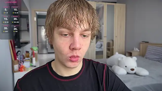 Snapshot of olivertasty chatting on 18, 7, 2026 olivertasty online show from 18, 7, 2026