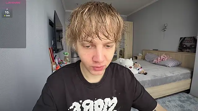 Snapshot of olivertasty chatting on 22, 7, 2026 olivertasty online show from 22, 7, 2026