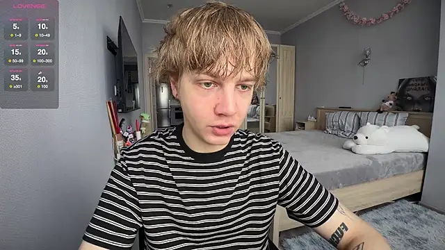 Snapshot of olivertasty chatting on 23, 7, 2026 olivertasty online show from 23, 7, 2026