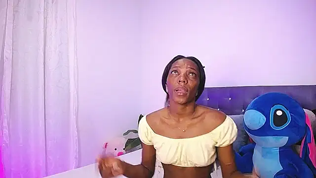 Snapshot of BryanaSmith21 chatting on 18, 9, 2025 BryanaSmith21 online show from 18, 9, 2025