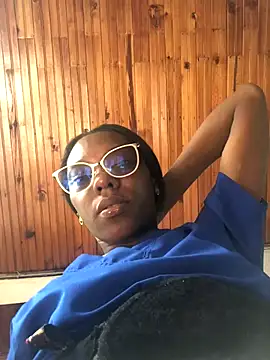 Snapshot of BryanaSmith21 chatting on 27, 9, 2025 BryanaSmith21 online show from 27, 9, 2025