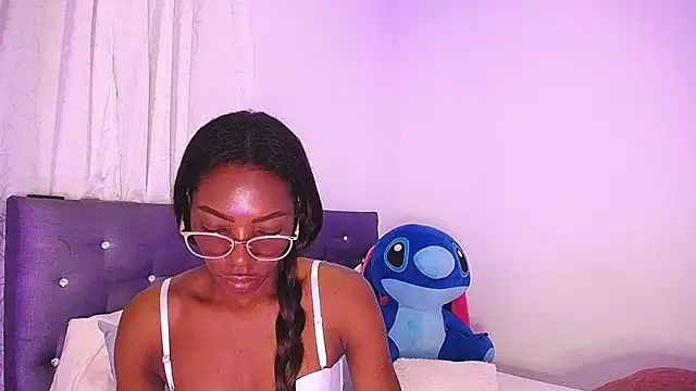 Snapshot of BryanaSmith21 chatting on 29, 10, 2025 BryanaSmith21 online show from 29, 10, 2025