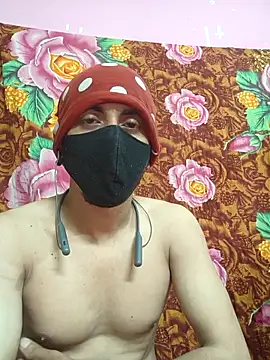 Seducing couple online show from 6, 5, 2026