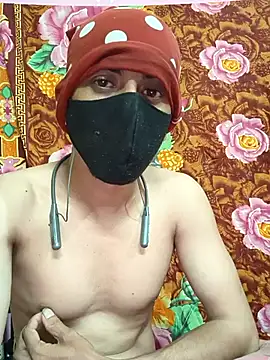 Seducing couple online show from 12, 5, 2026