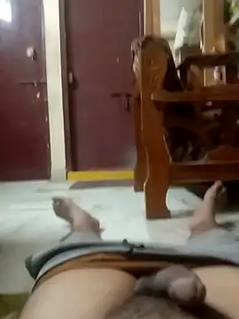 Dolly raj online show from 8, 9, 2025