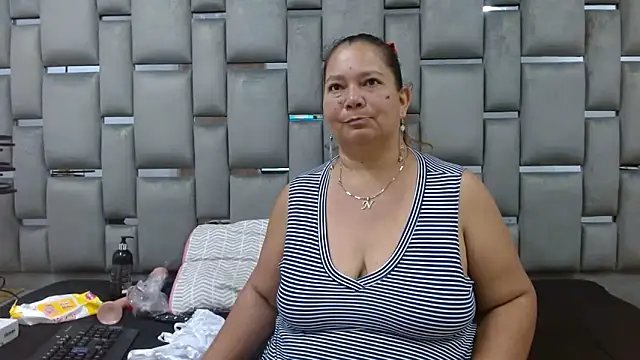 loly47 online show from 22, 9, 2025