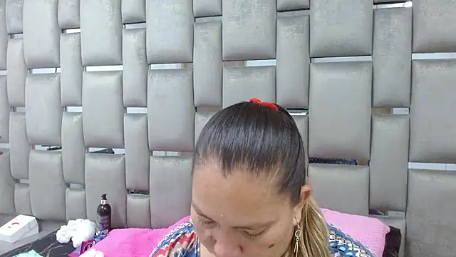 loly47 online show from 23, 10, 2025