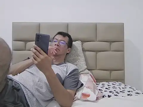 Snapshot of skinnylatino51 chatting on 14, 2, 2026 skinnylatino51 online show from 14, 2, 2026