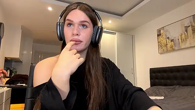 Snapshot of franzeva chatting on 15, 5, 2026 franzeva online show from 15, 5, 2026