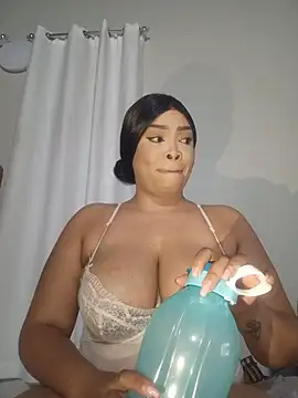 MadamPinky online show from 28, 6, 2026