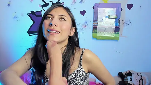 Alanaloiiss  online show from 24, 9, 2025