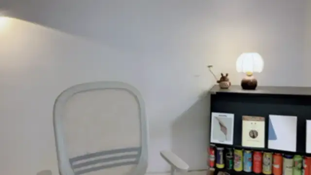 Snapshot of Onechestnut chatting on 4, 4, 2026 Onechestnut online show from 4, 4, 2026