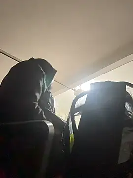 sneakdalink online show from 16, 2, 2026