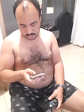 Urso Nerd online show from 8, 9, 2025