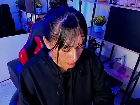 Snapshot of Dhaniela_Naugthy chatting on 19, 9, 2025 Dhaniela Naugthy online show from 19, 9, 2025